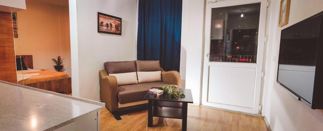 Studio Apartment In Center With Panoramic Old Town View Prizren Exterior foto